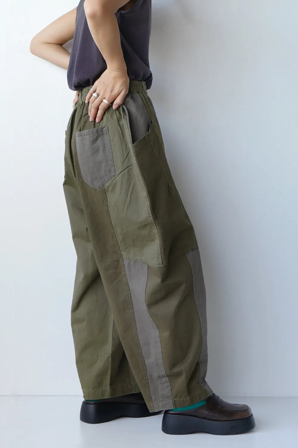 ツギハギナッツパンツ