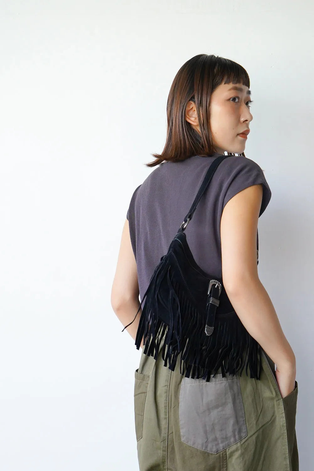 スエードタッセルフリンジバッグ