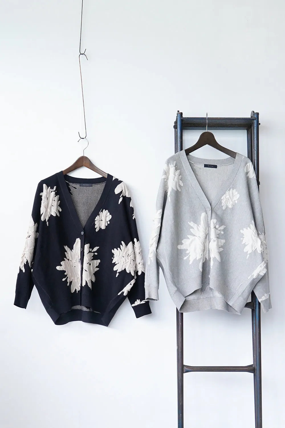 フラワージャガードニットカーデ