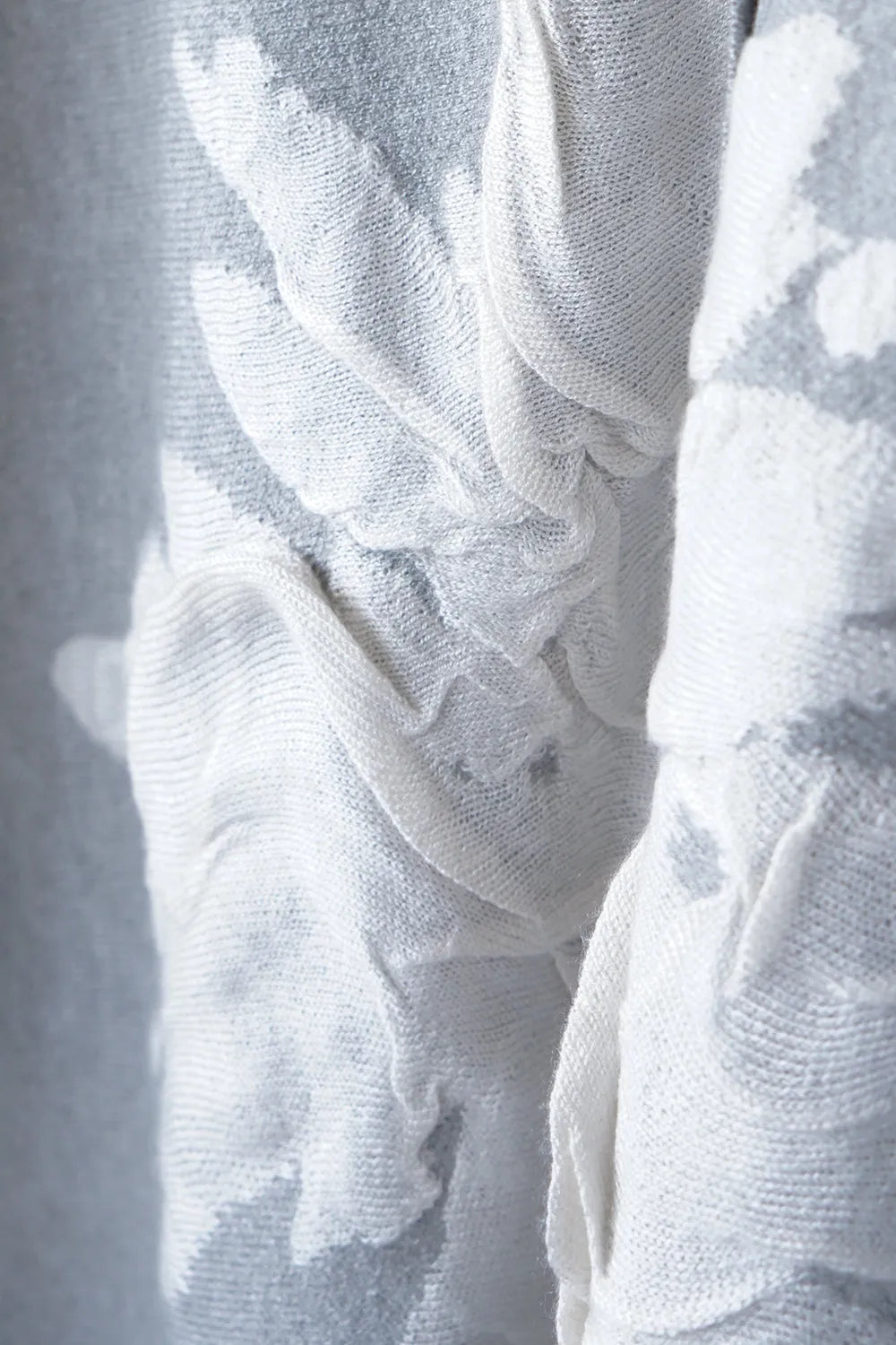 フラワージャガードニットカーデ