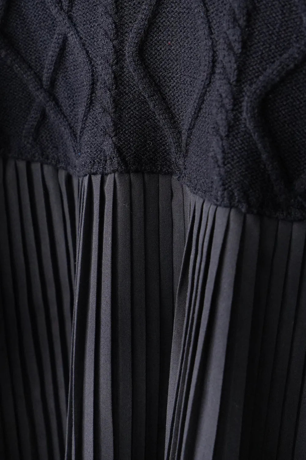 ニット×プリーツロングワンピース