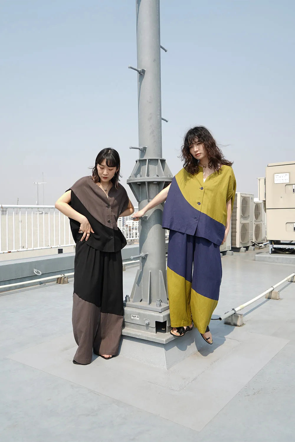 【LILA n' citta】リネンレーヨンバイカラーパンツ