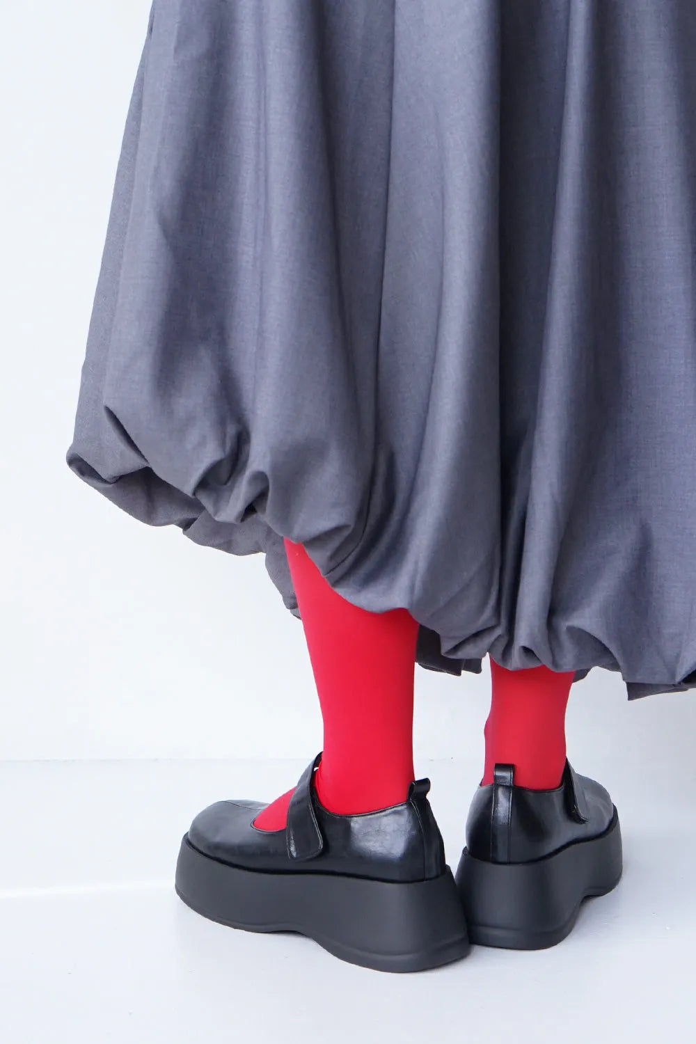 アシメヘムバルーンスカート