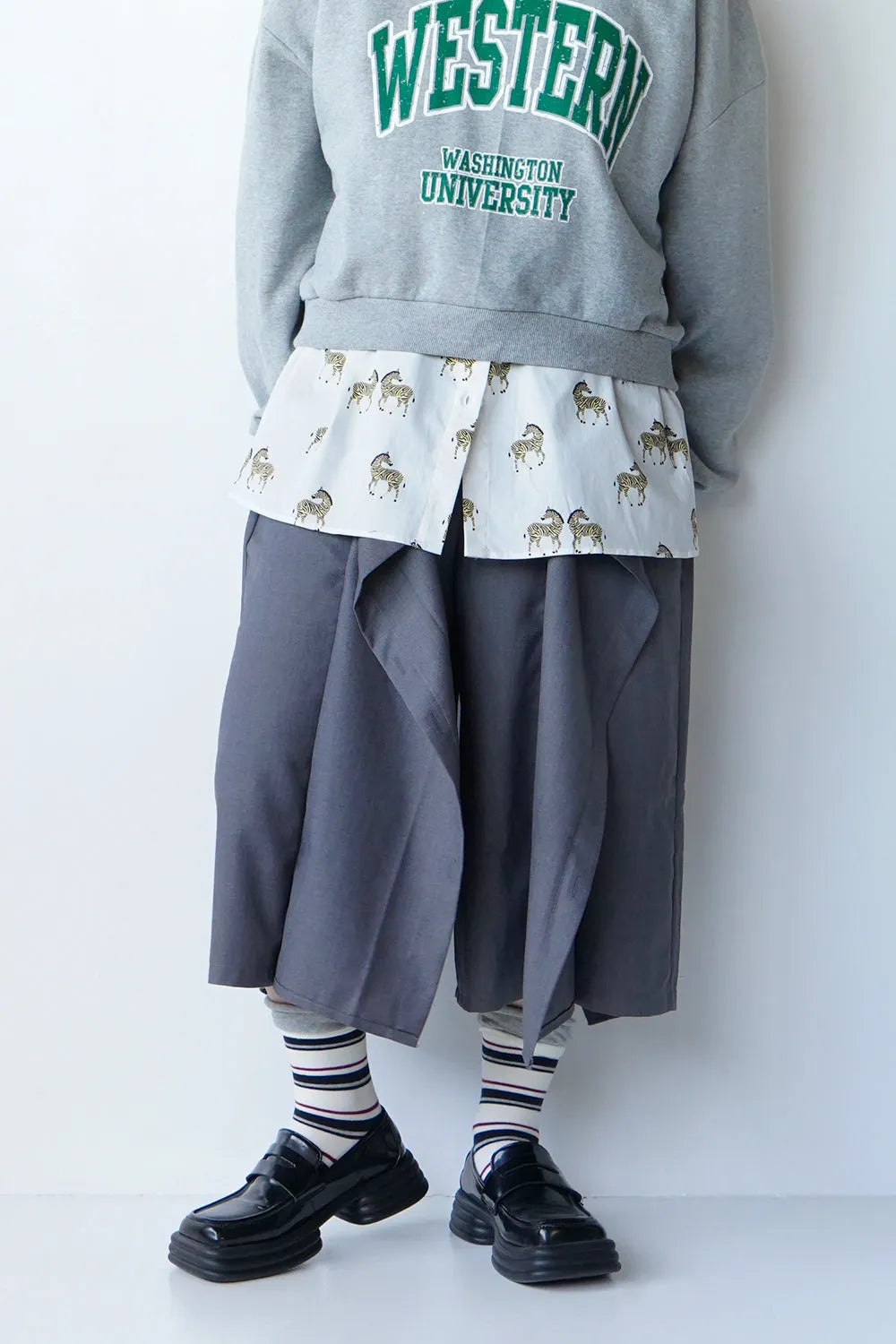 ボタンアレンジハーフワイドパンツ