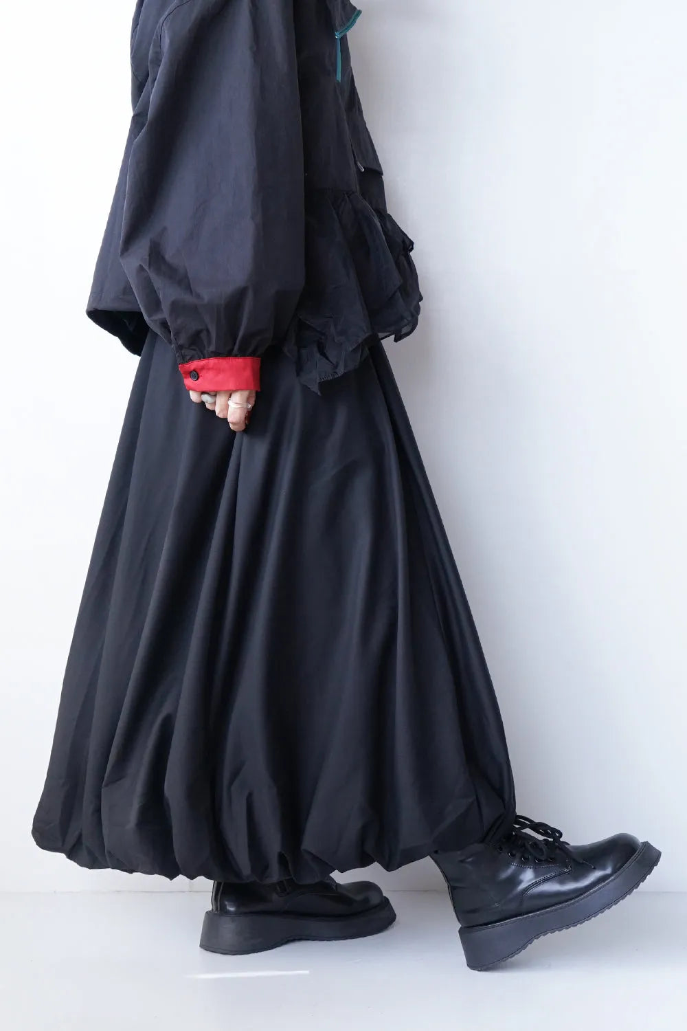 アシメヘムバルーンスカート