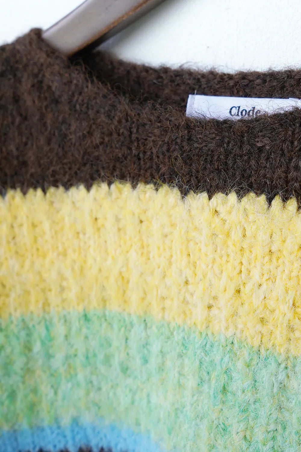 マルチボーダーボリュームニット