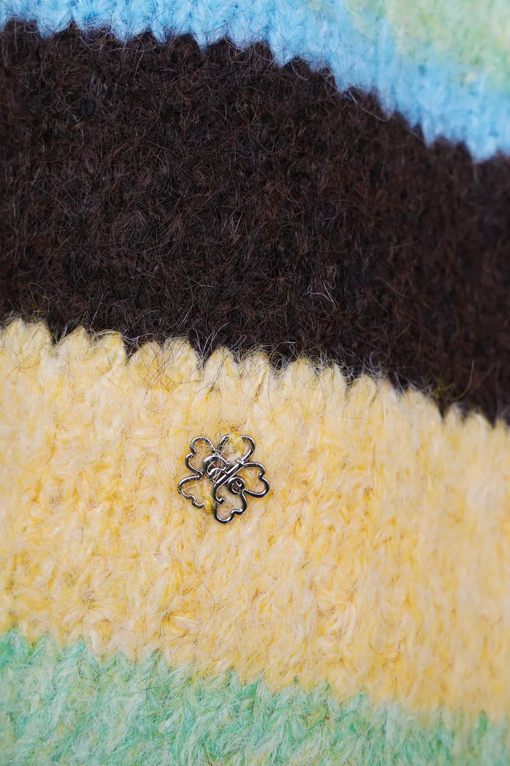 マルチボーダーボリュームニット