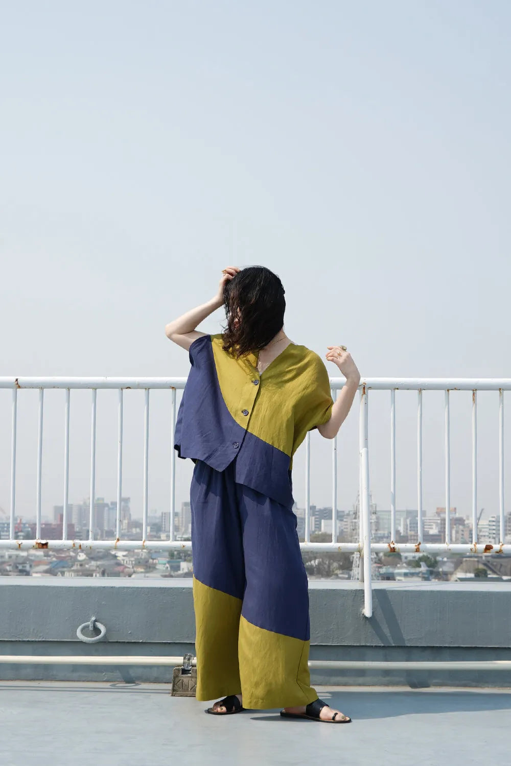 【LILA n' citta】リネンレーヨンバイカラーパンツ