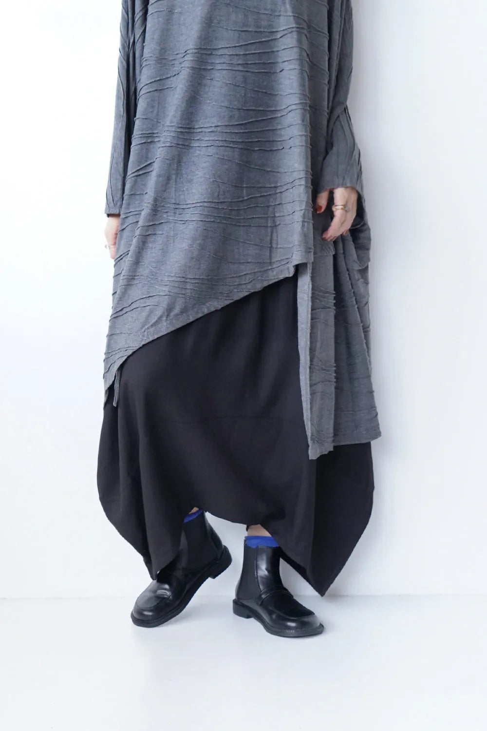 バルーンサルエルパンツ