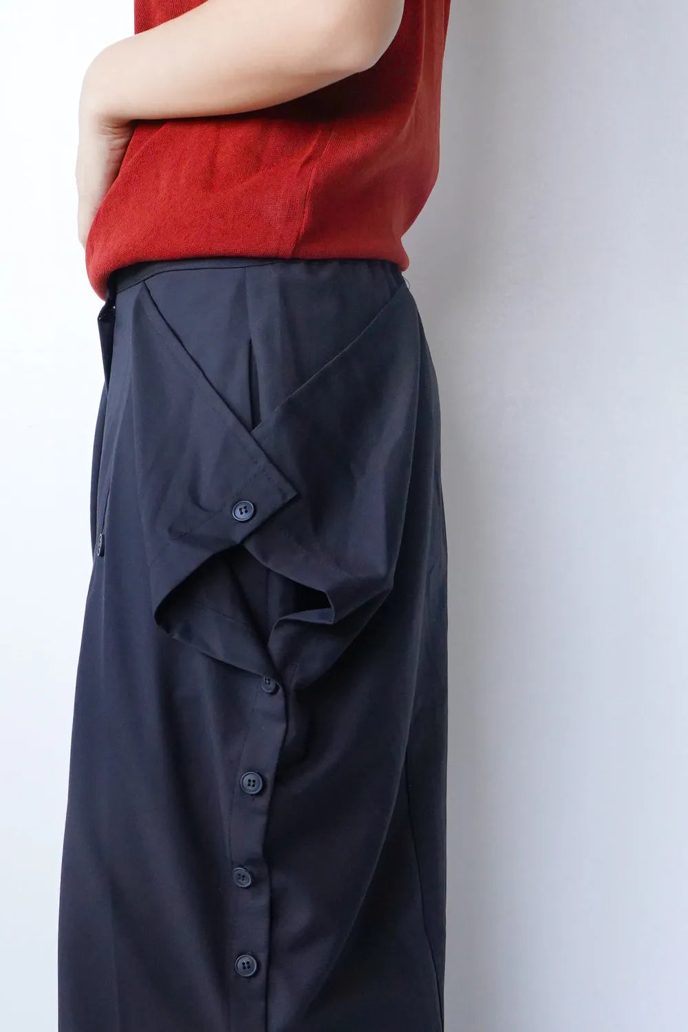 ボタンアレンジハーフワイドパンツ