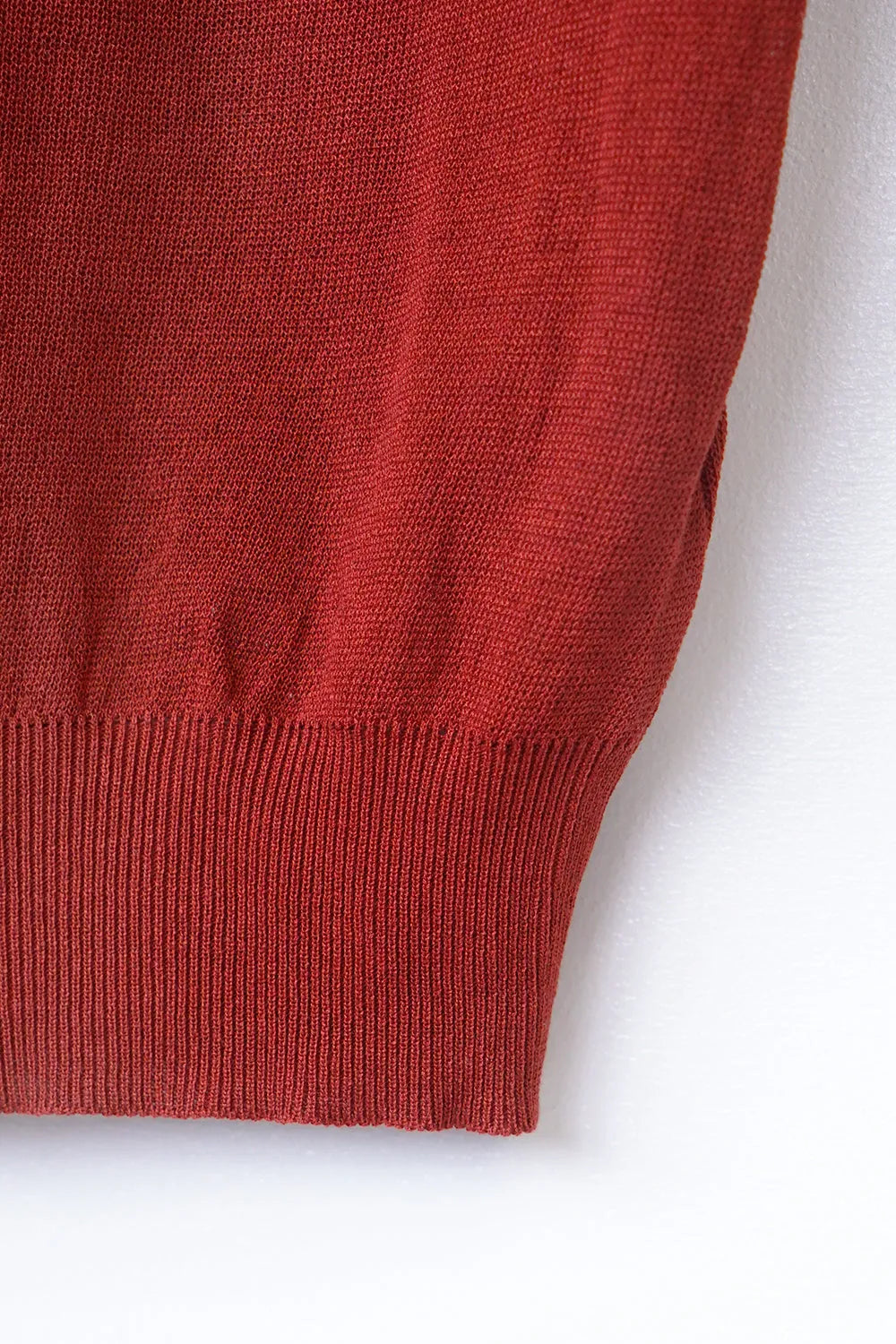 モックネックニットソー