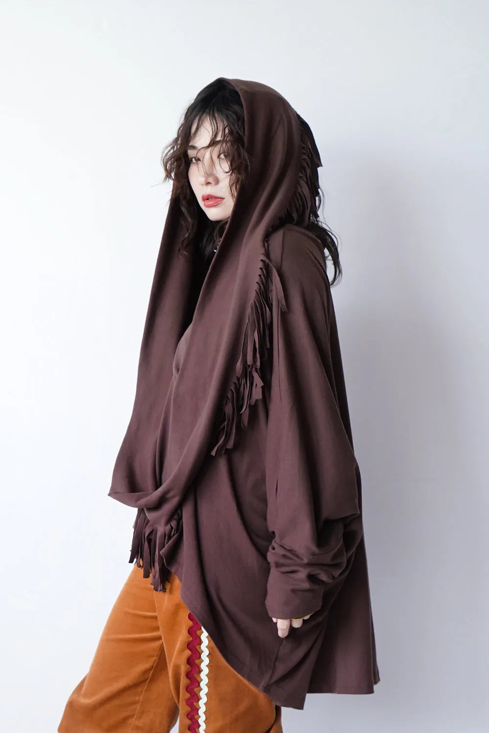 フリンジスヌード付きワイドプルオーバー