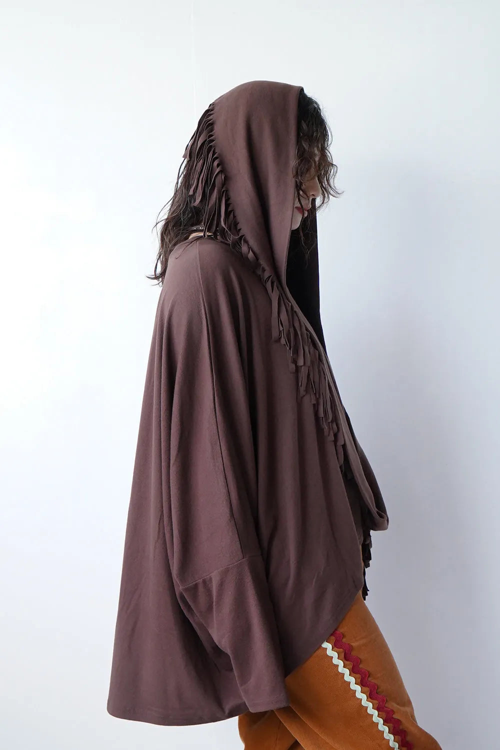 フリンジスヌード付きワイドプルオーバー