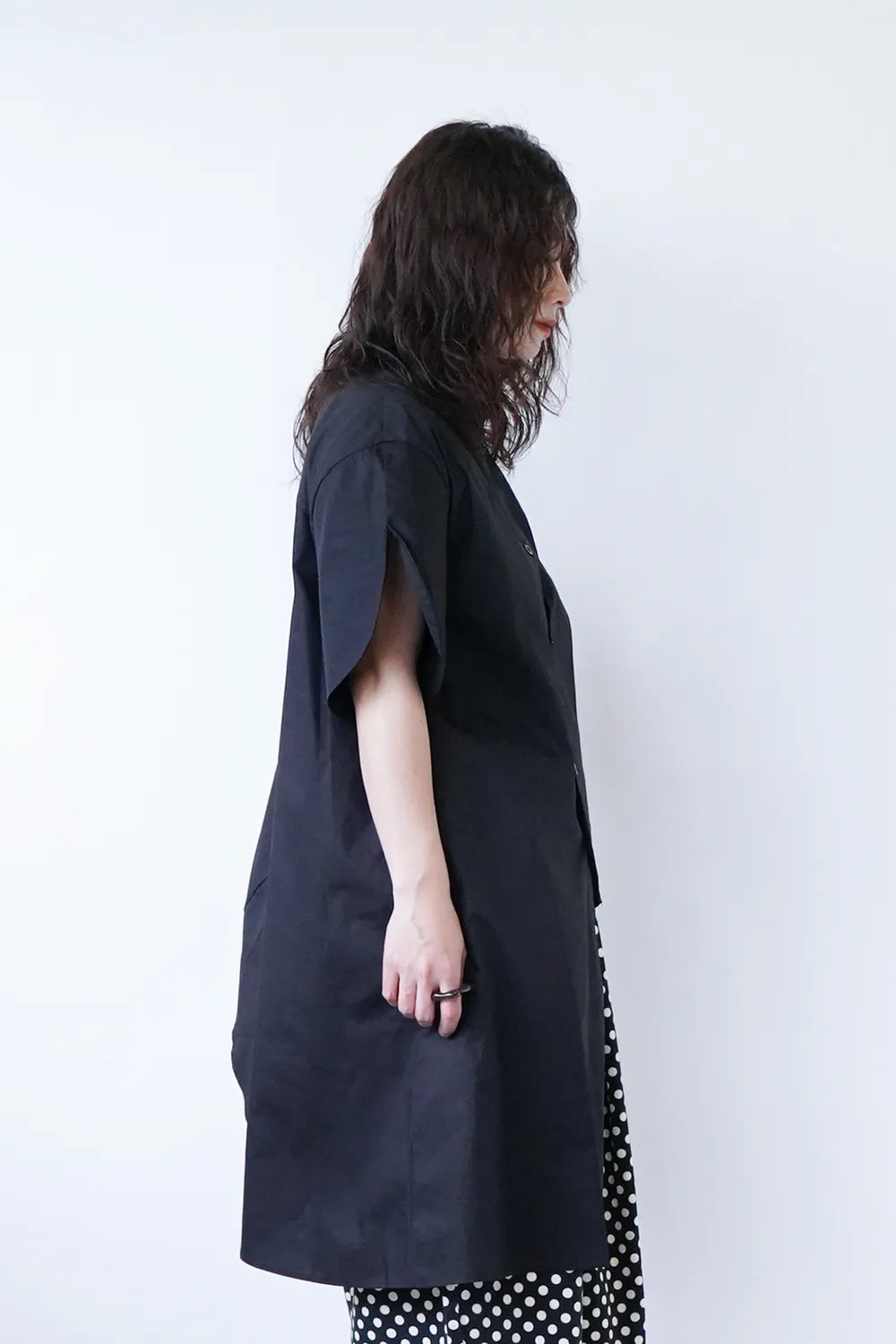 アシメカットチュニックシャツ – LILA & CITTA ONLINE SHOP アシメカットチュニックシャツ – LILA & CITTA ONLINE SHOP