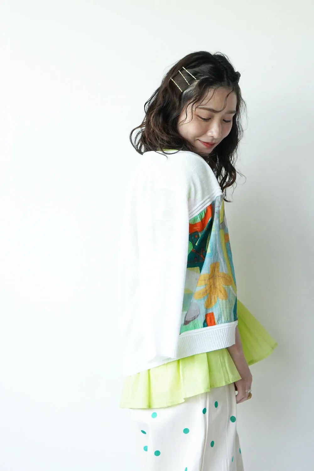 幾何学プリント切替カーデ