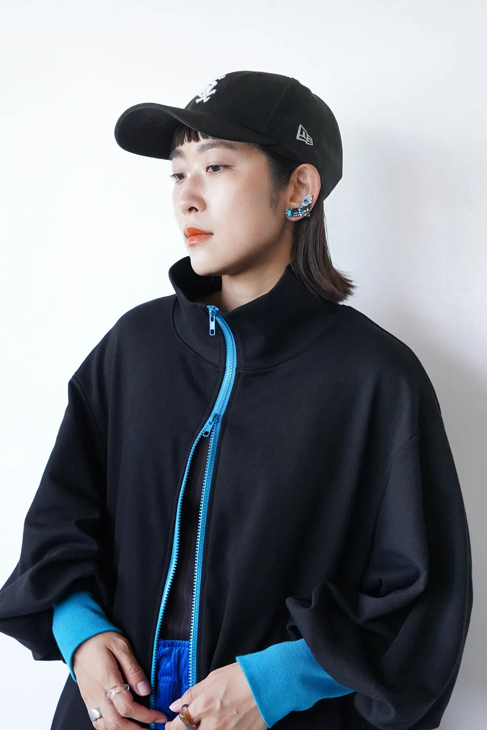 【LILA n' citta】裏毛ジップバイカラーワンピース