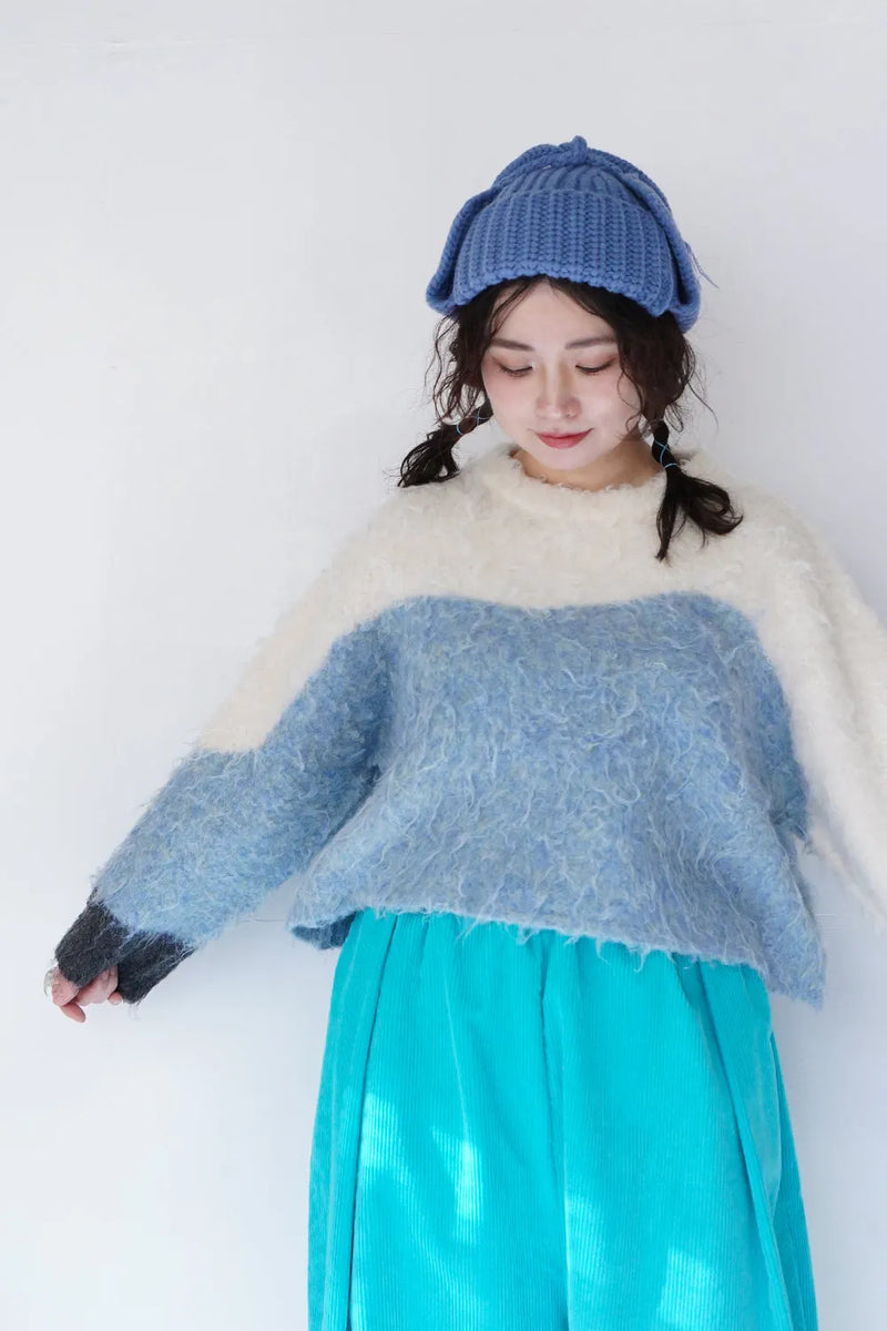 ウェーブ配色ショートニット