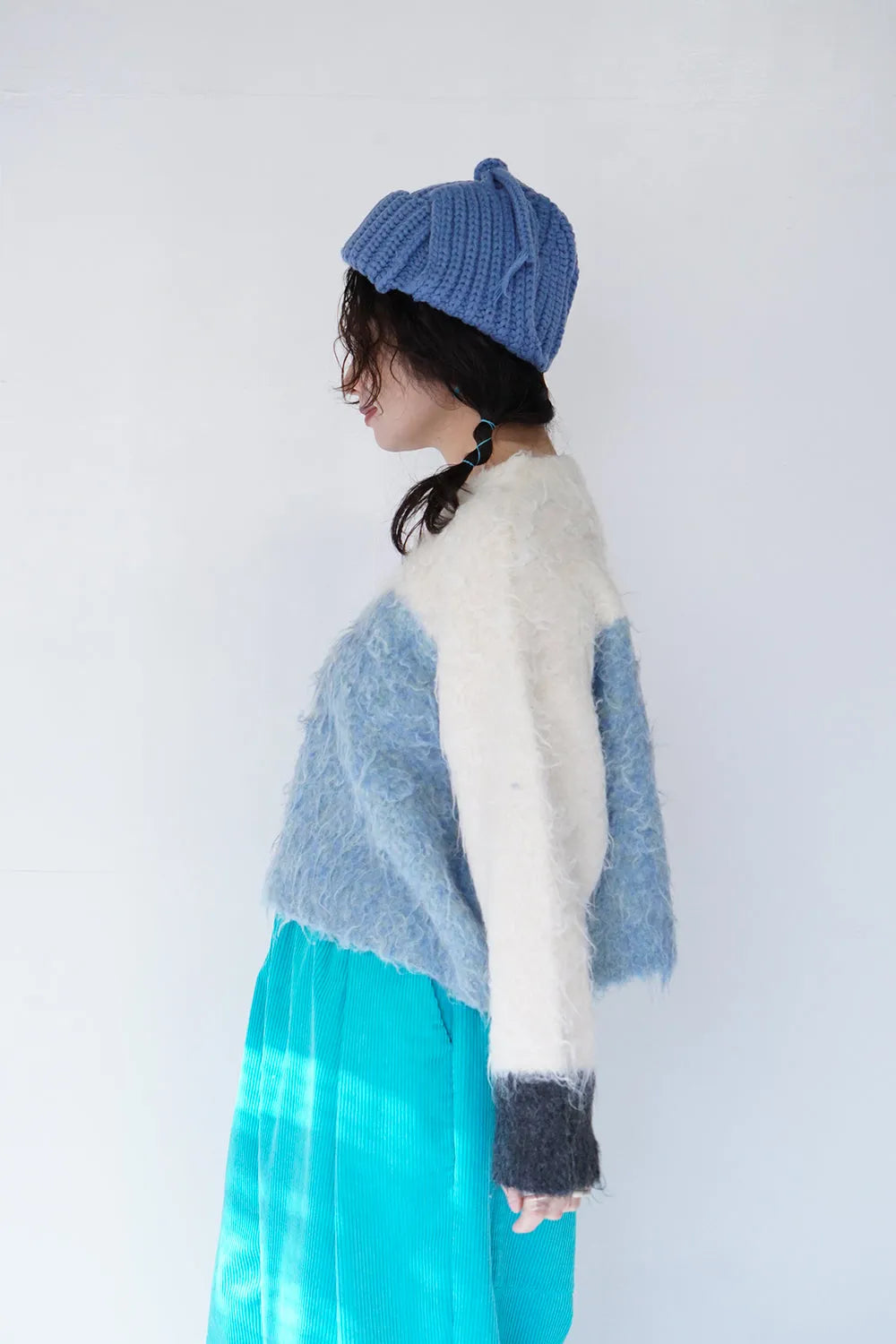 ウェーブ配色ショートニット