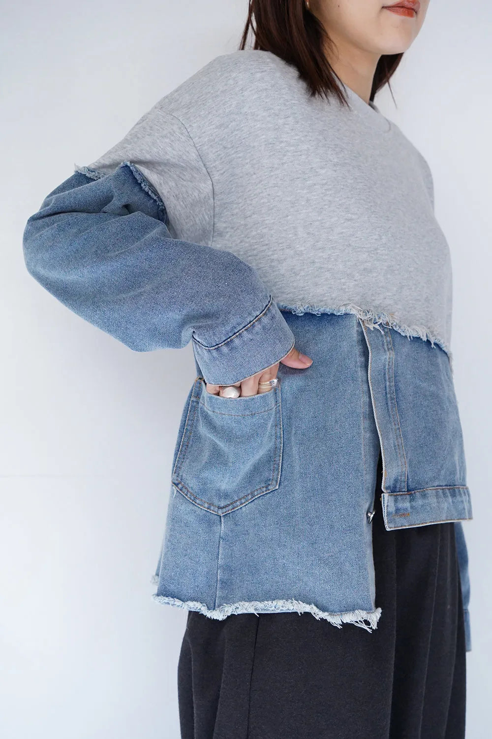 【予約販売】スウェット×デニム切替アシメプルオーバー