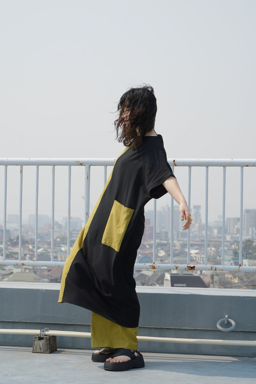 LILA n' citta】リネンレーヨンバイカラーワンピース – LILA