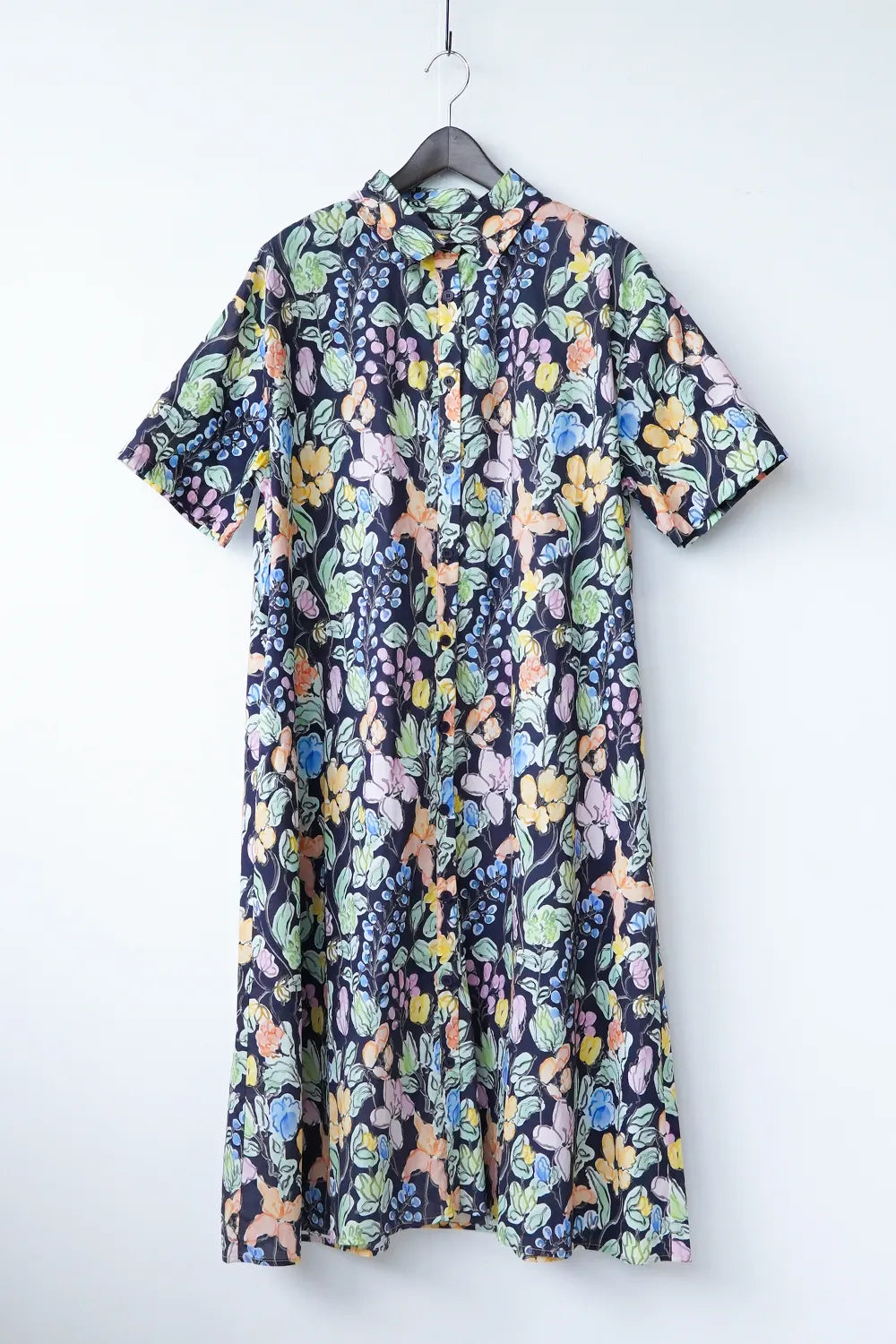LILA n' citta】ペイント花柄シャツワンピース – LILA & CITTA ONLINE SHOP LILA n' citta】ペイント花柄シャツワンピース – LILA & CITTA ONLINE SHOP