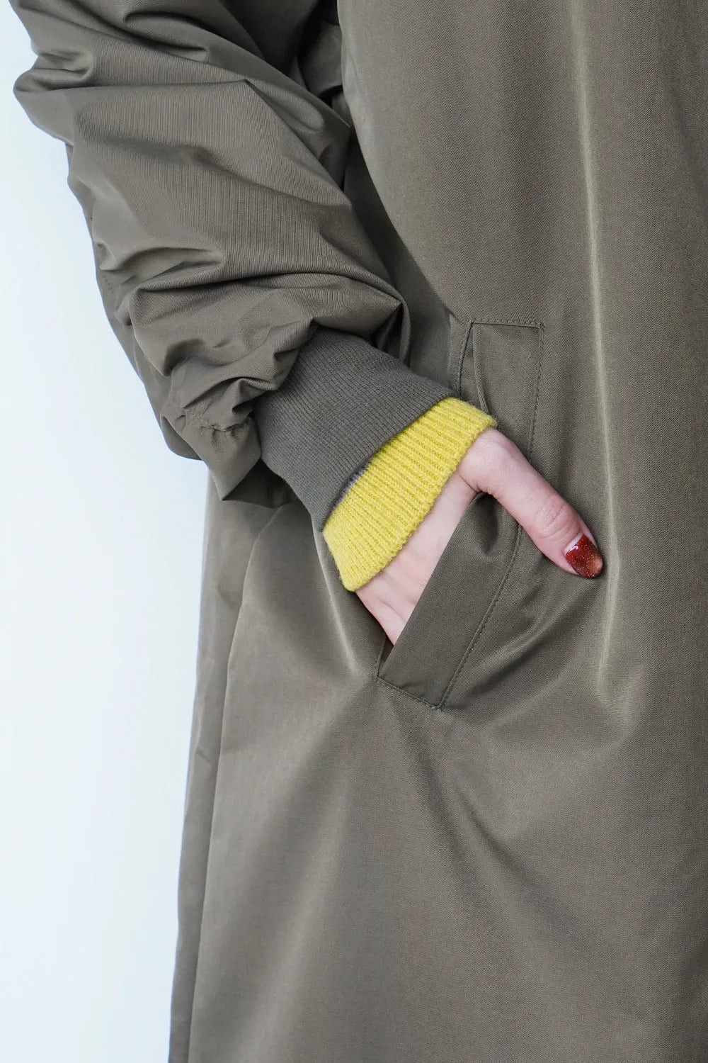 ギャザースリーブロングブルゾン