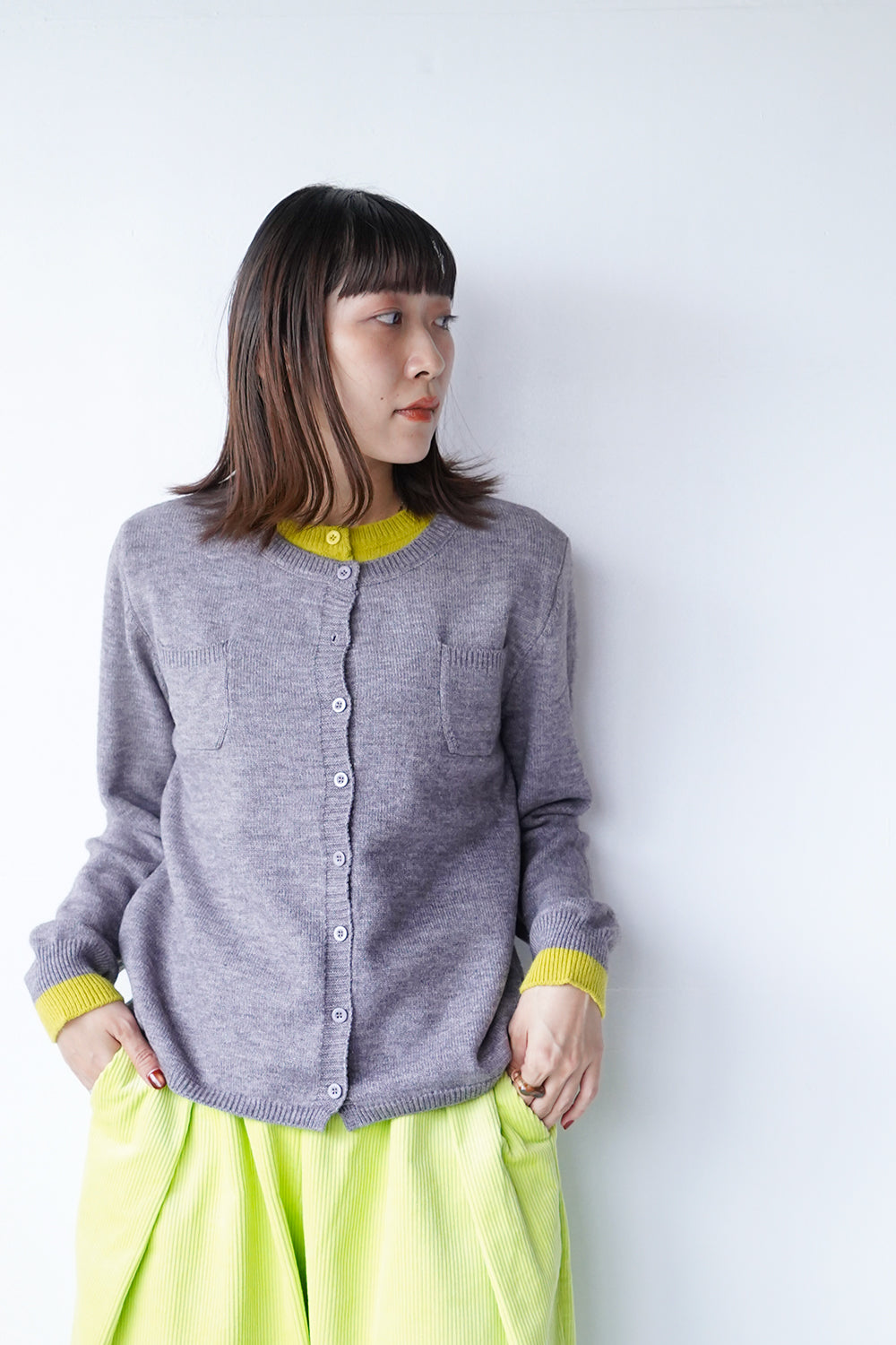 配色レイヤードショートカーデ