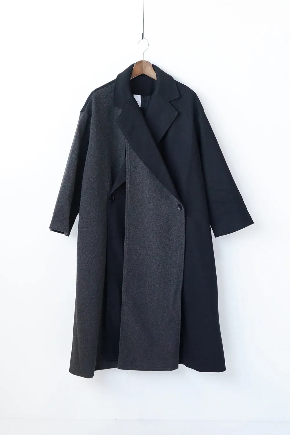 バイカラーテーラードコート