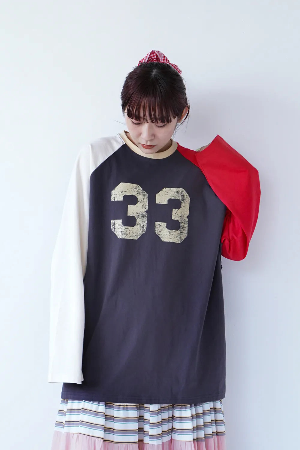 33ナンバー配色ラグランカットソー