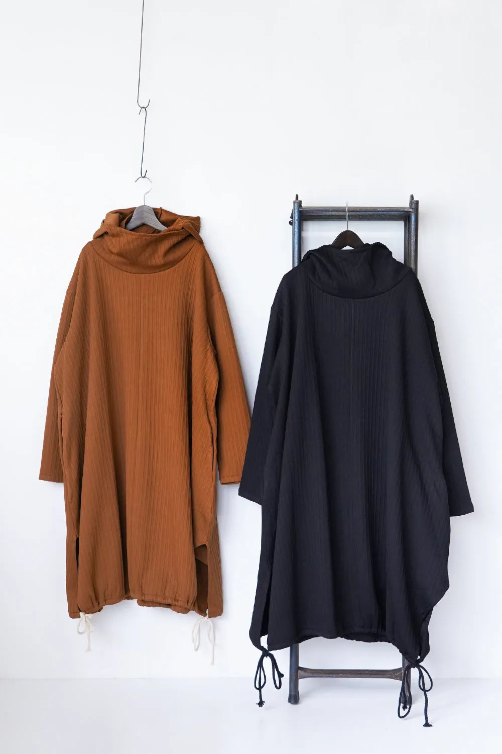 ハイネックフードビッグパーカワンピース