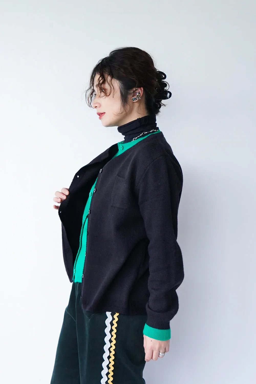 配色レイヤードショートカーデ