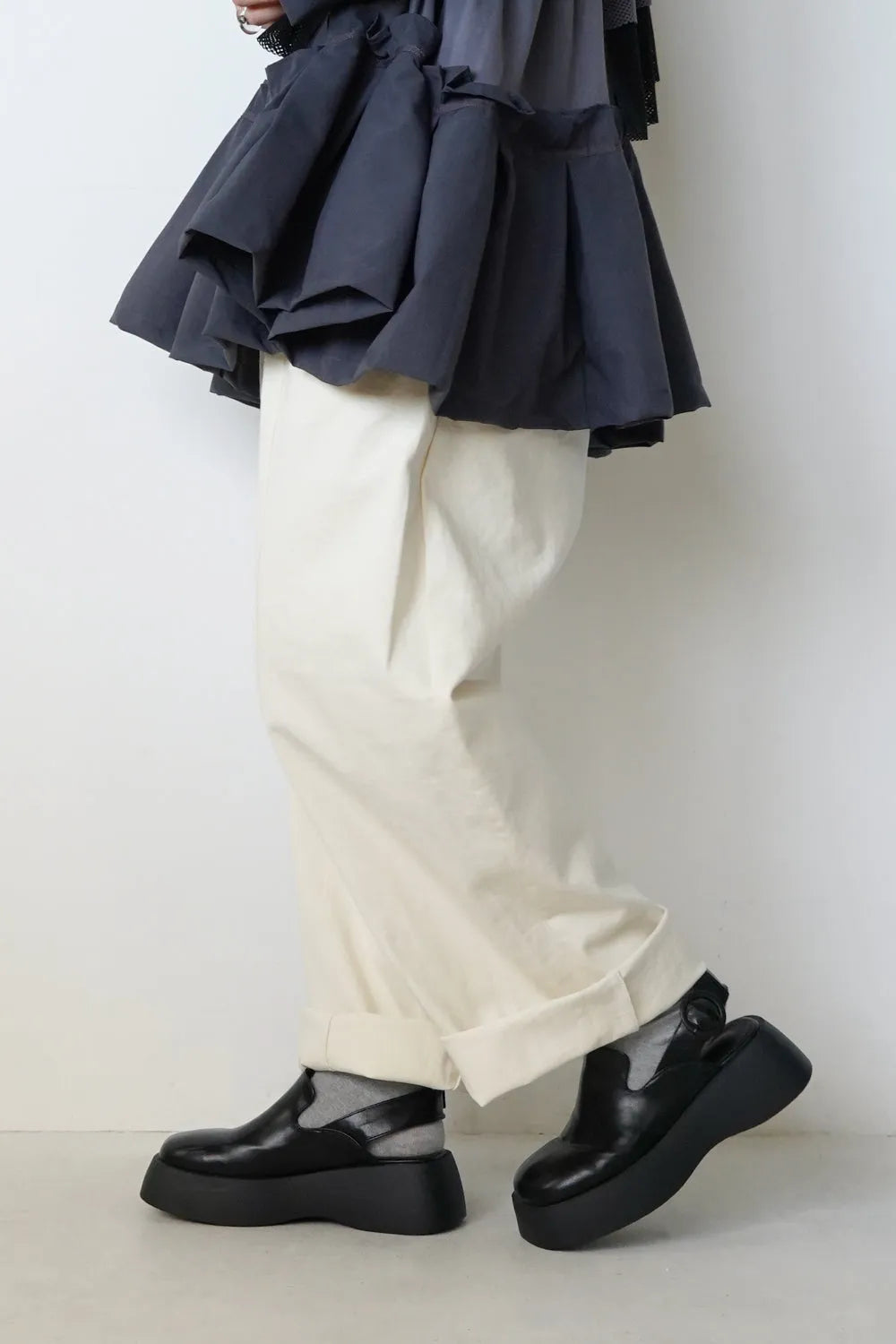 ビッグポケットコットンパンツ