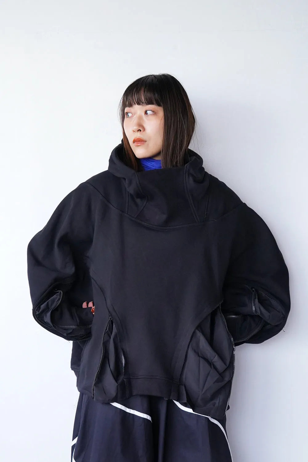 アレンジジップ変形パーカ