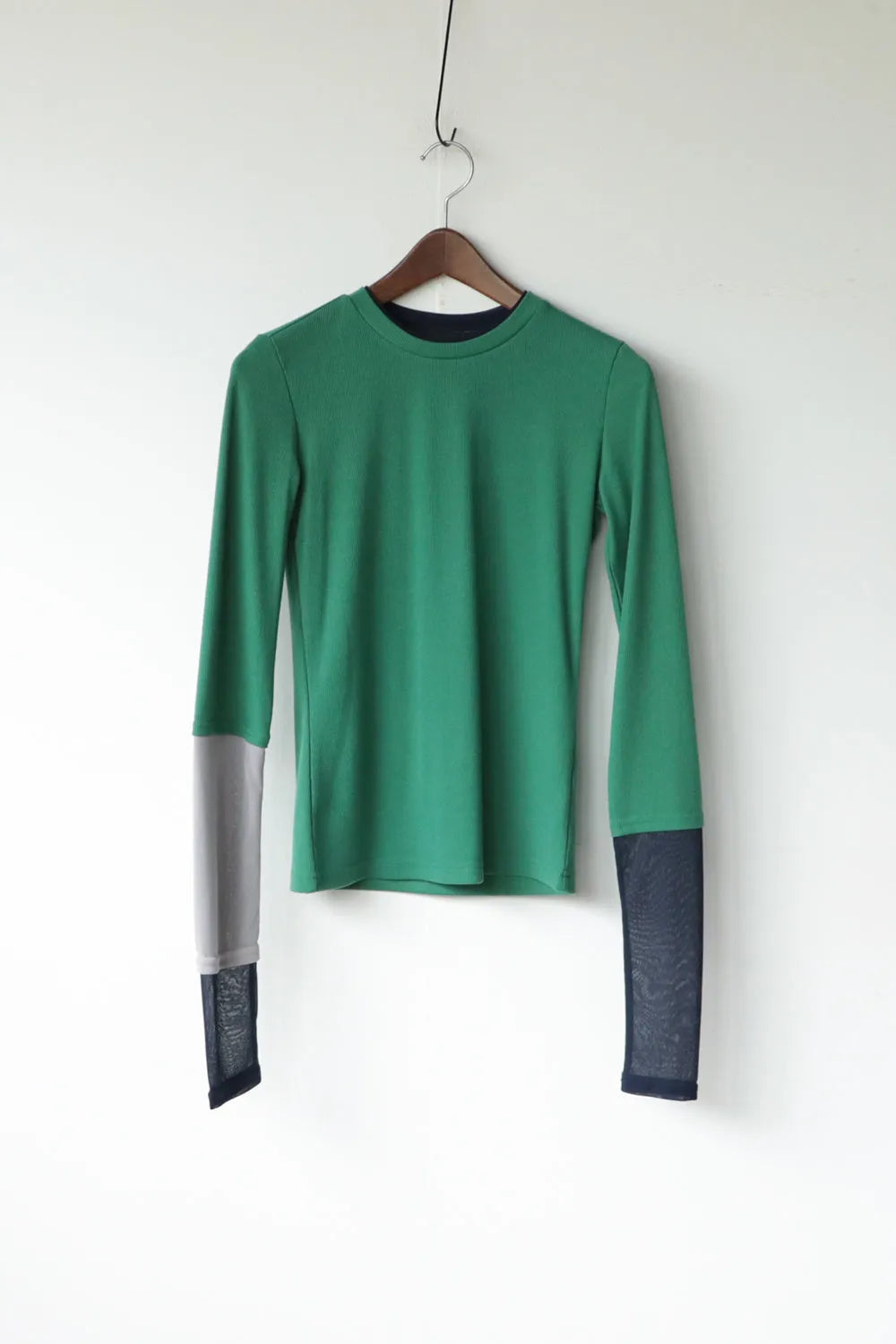 【MICALLE MICALLE】アシメシアースリーブカットソー