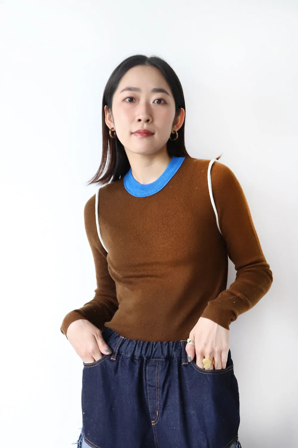 ホワイトライン配色ニットソー