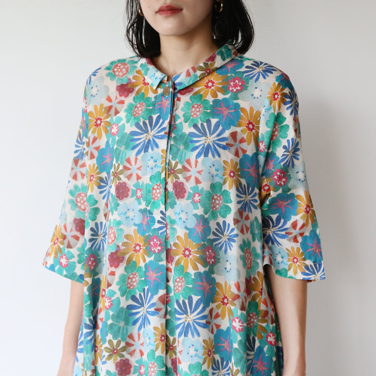h*o様 花柄 半袖カットソーワンピース 緑11l マルチ花柄 フレアシャツワンピース – LILA & CITTA ONLINE SHOP