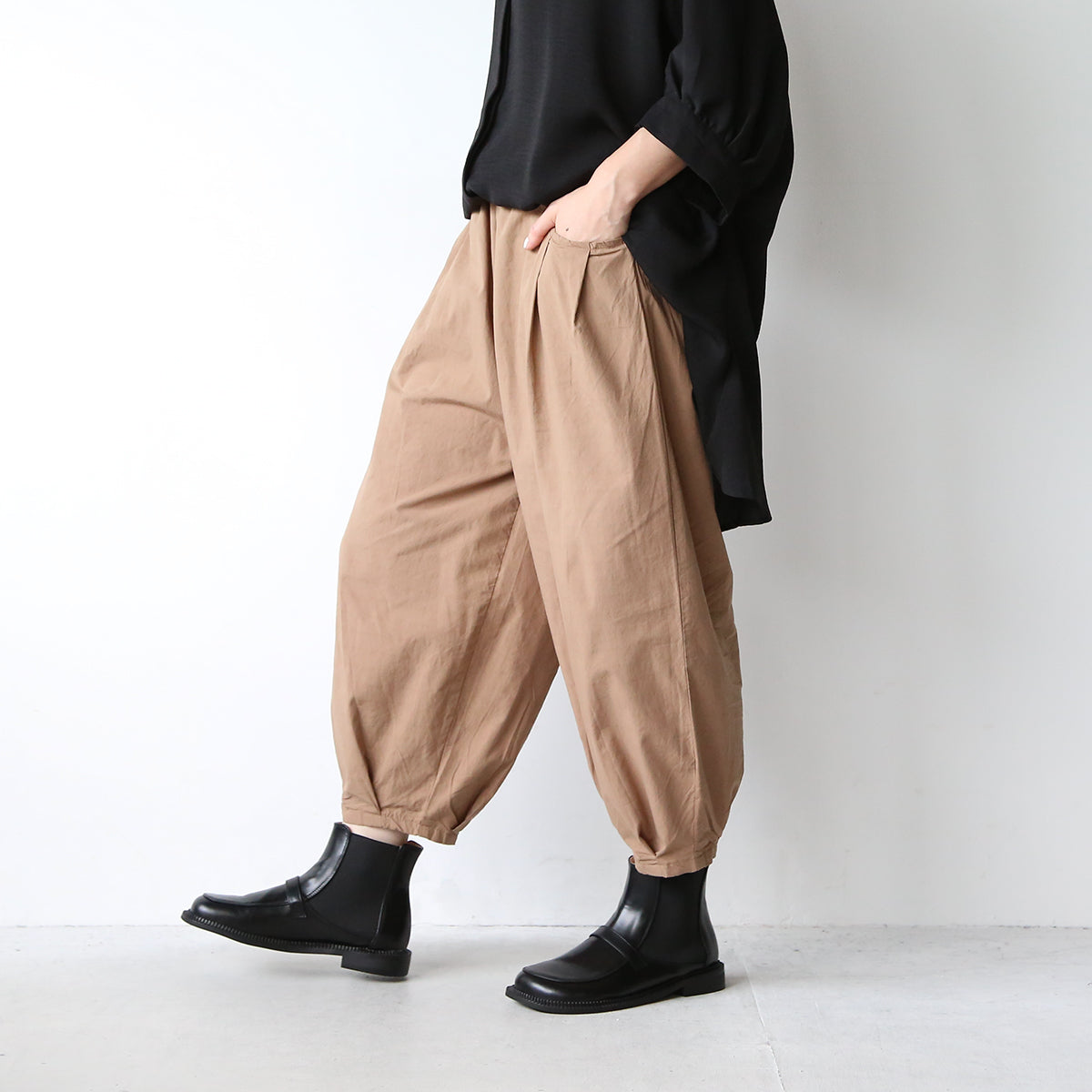 ラウンドトゥ サイドゴアブーツ – LILA & CITTA ONLINE SHOP ラウンドトゥ サイドゴアブーツ – LILA & CITTA ONLINE SHOP