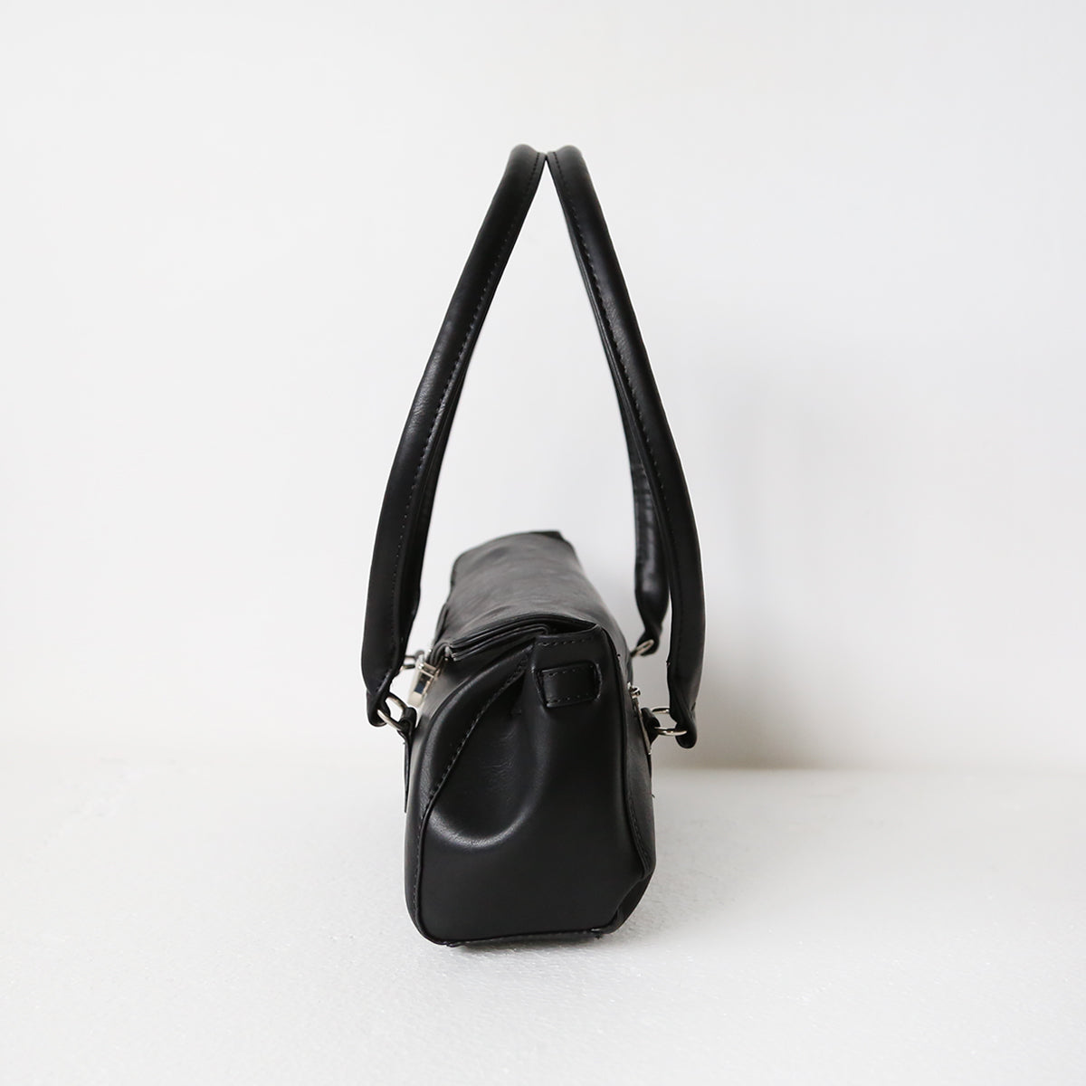 錠カシメ横長トートバッグ – LILA & CITTA ONLINE SHOP