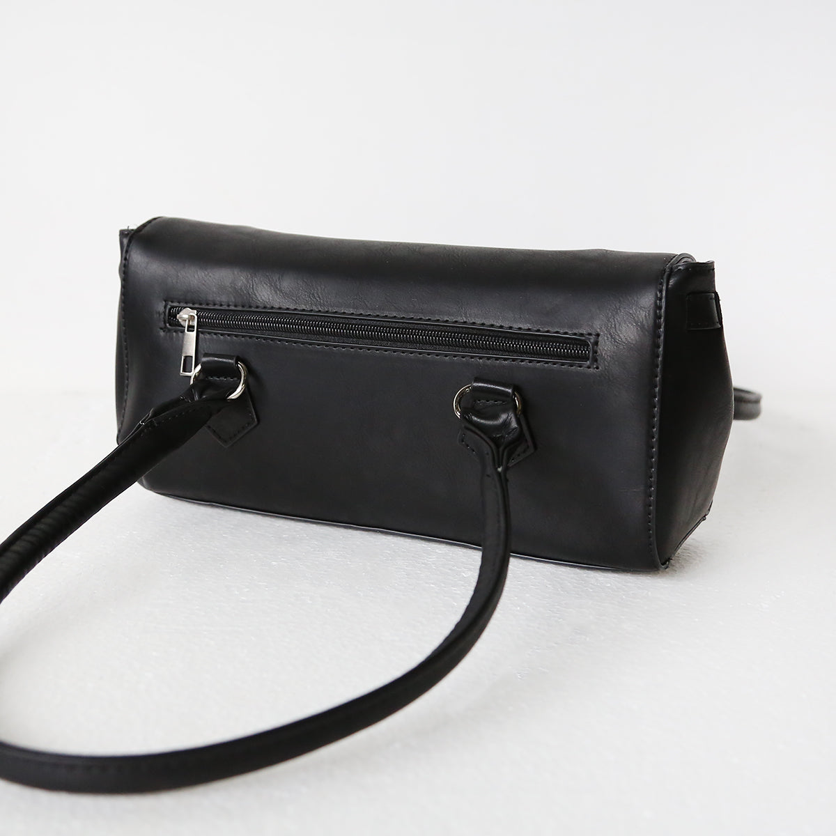 錠カシメ横長トートバッグ – LILA & CITTA ONLINE SHOP