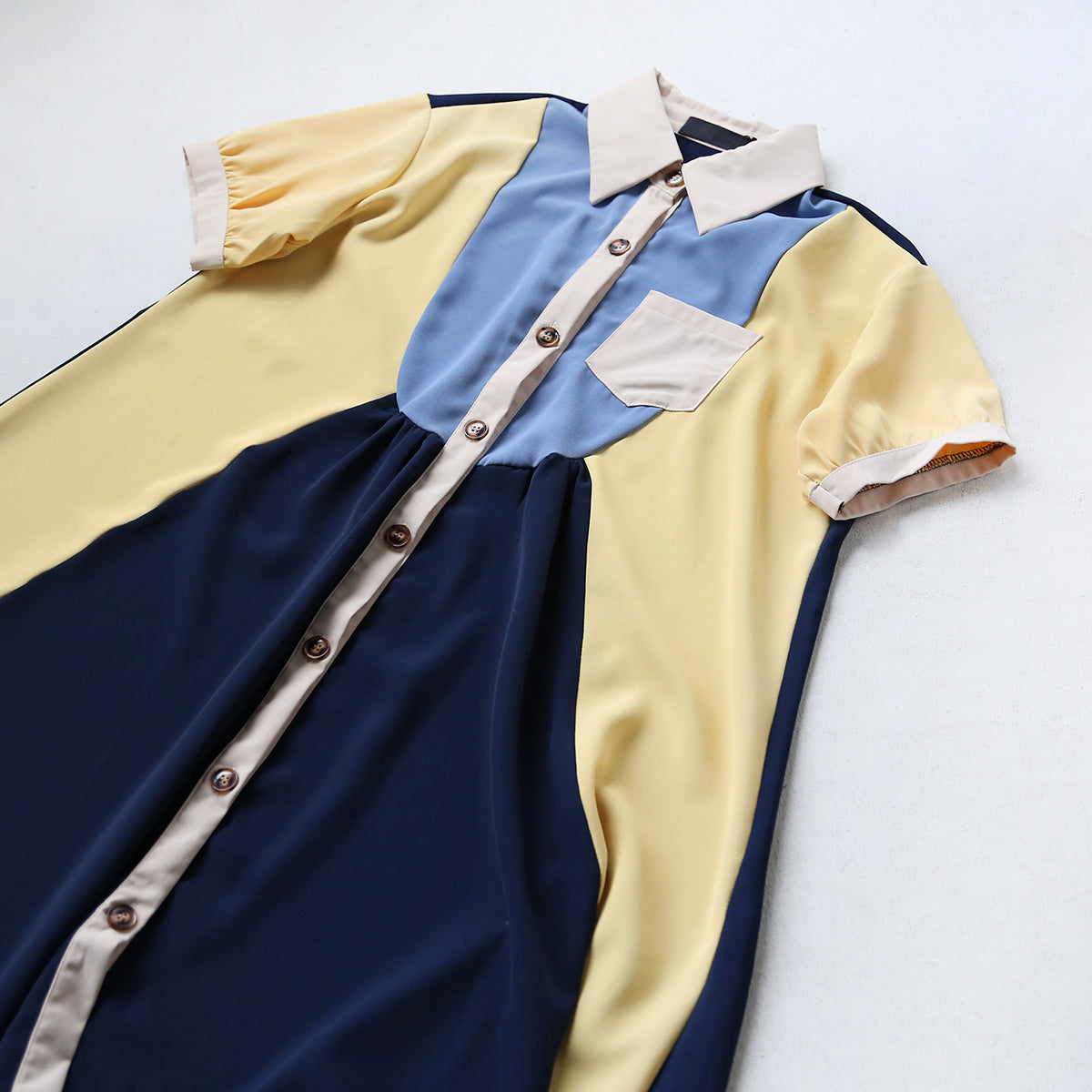 ヨーク切替配色シャツワンピース – LILA & CITTA ONLINE SHOP